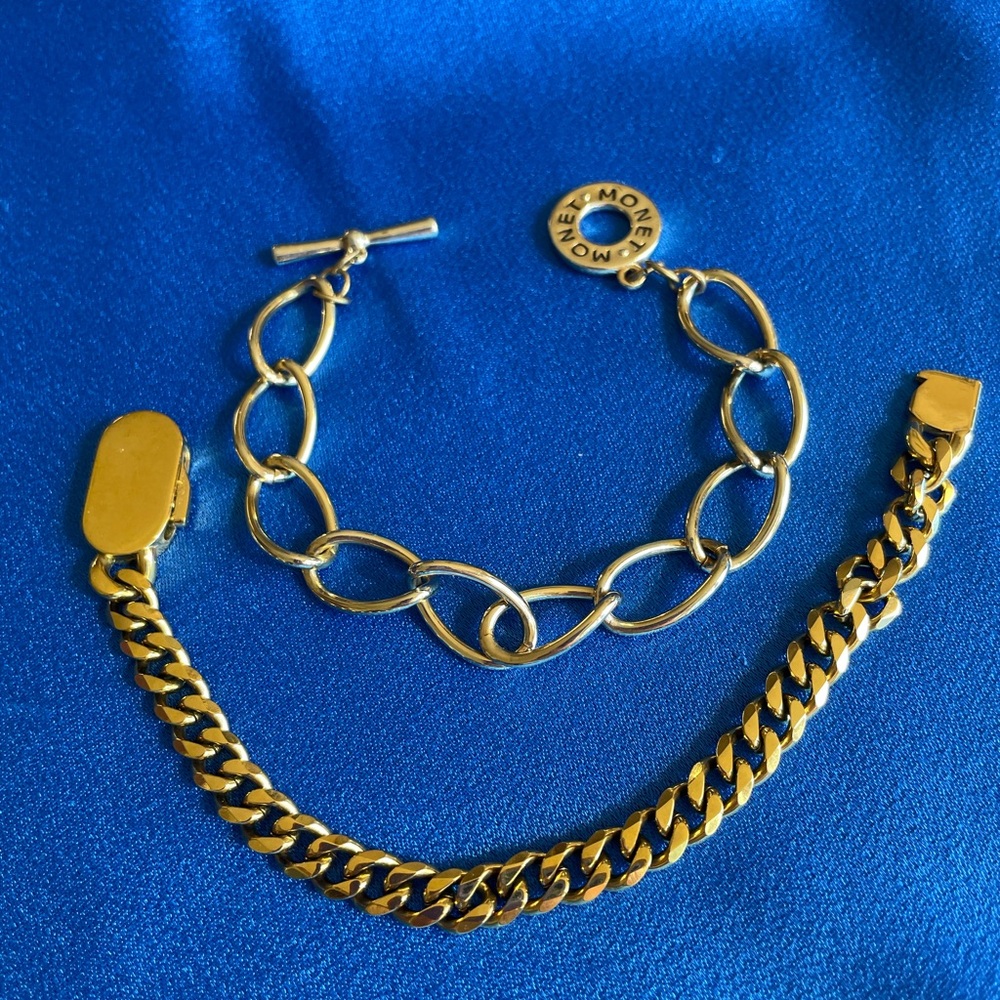 2 Mix & match Gold Tone Chains Bracelets 
Monet toggle closure & Modern Chain.